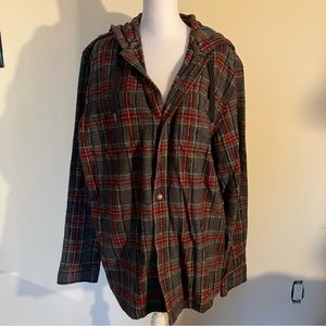 Men’s L.L. Bean Red Flannel Hooded Shirt Jacket size Large